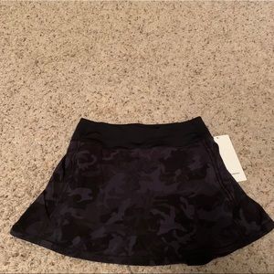 Lululemon pace rival camo skirt 4 tall